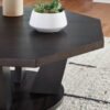T458-8 Cocktail Table